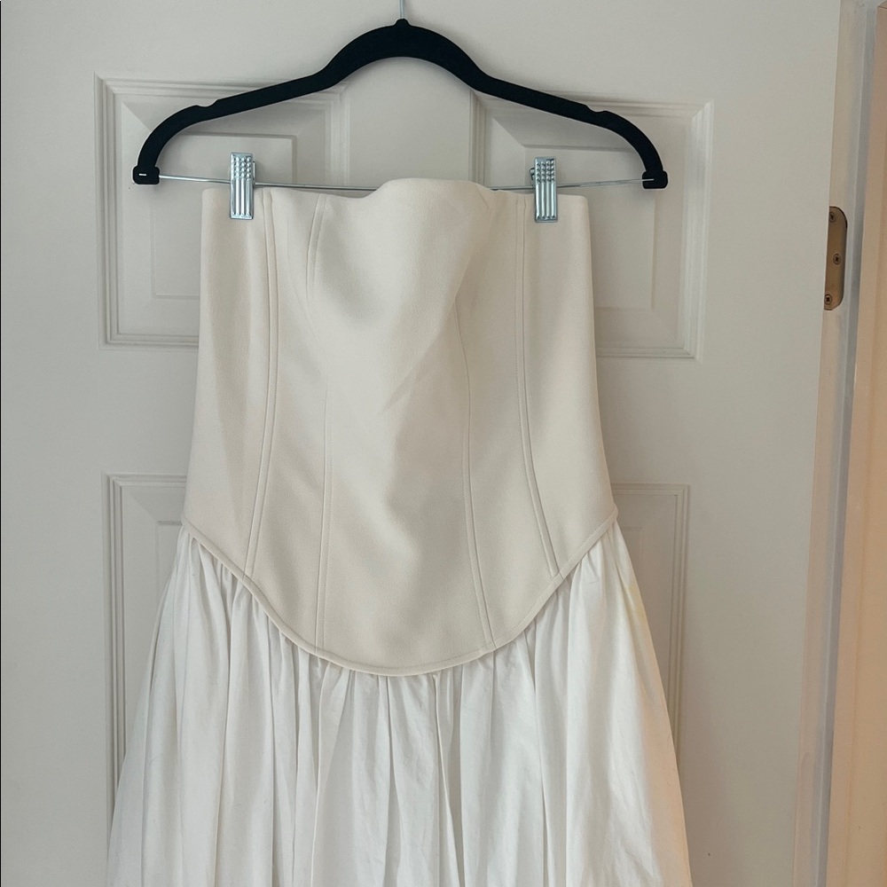 NWT Toccin White Strapless Dress